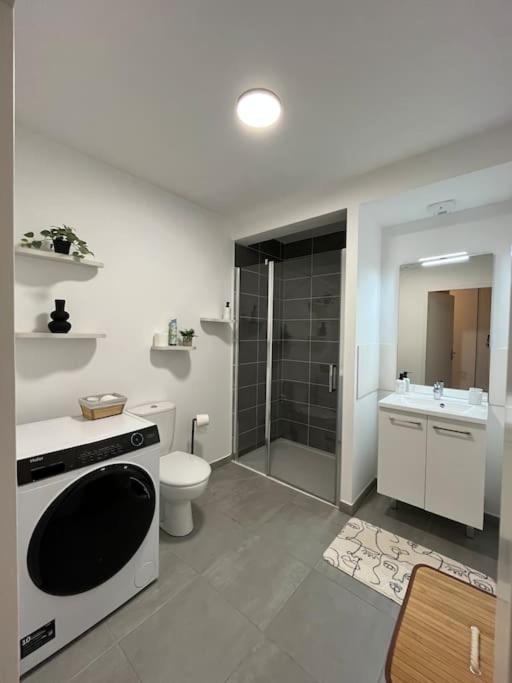 Apartamento T3 Moderne - Proche Tram - Parking Prive Angers Exterior foto